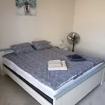 Diana Apartment *